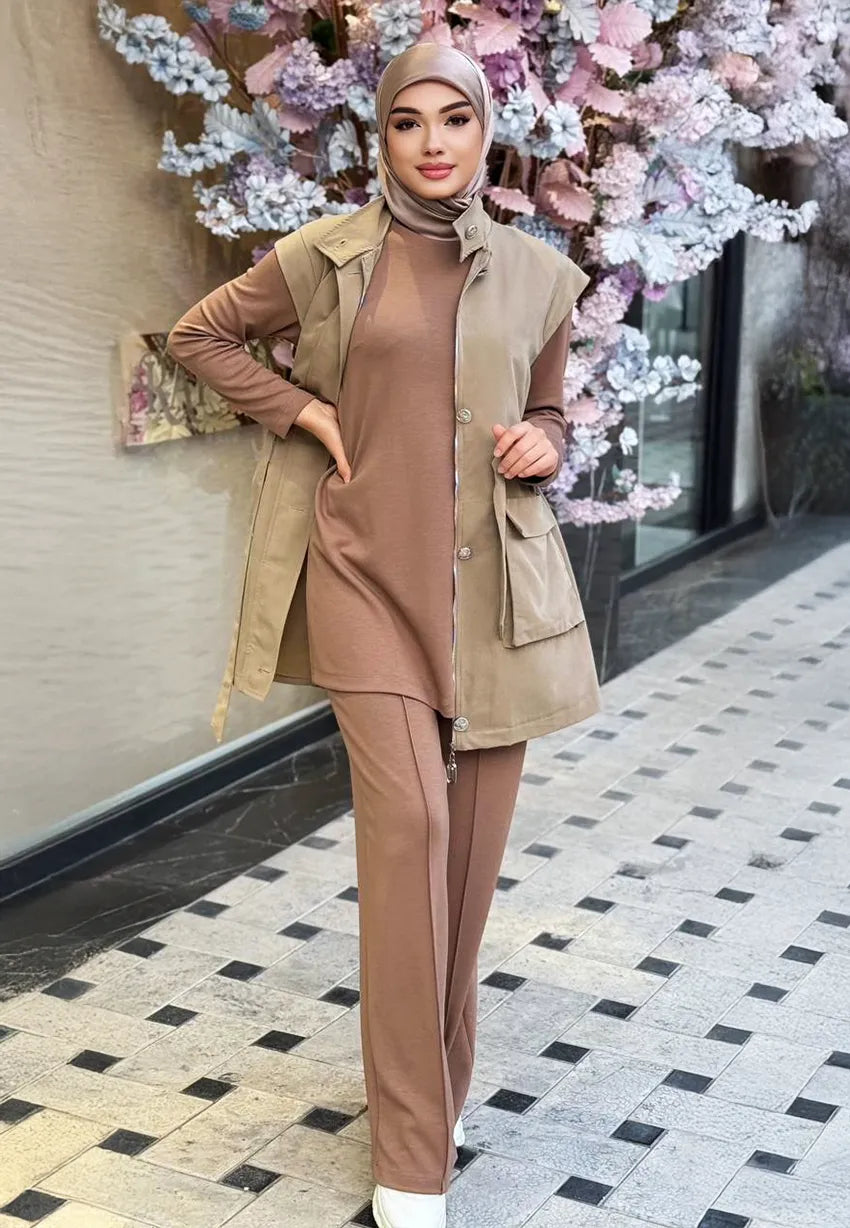 3 lü takım Bej Tesettür Giyim Yelek Sportif
