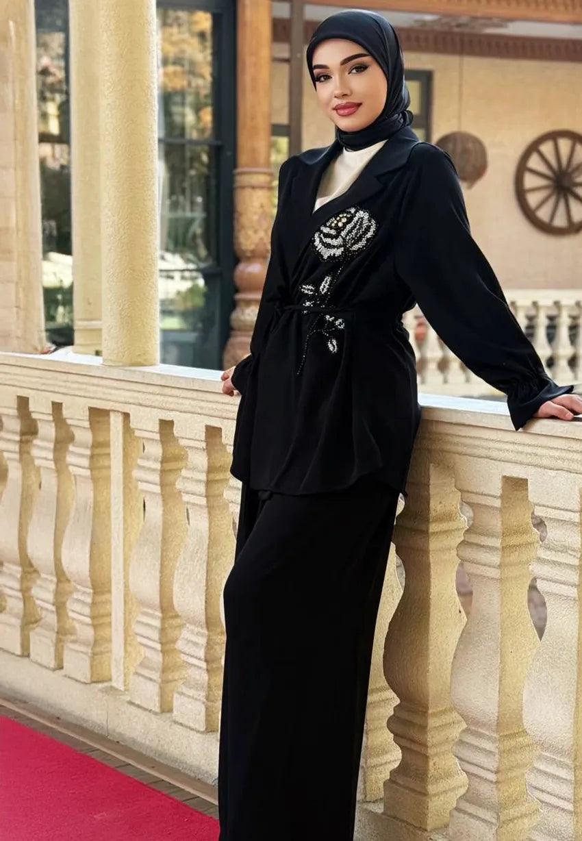 Kadın Tesettür İkili Takım – Siyah Ceket & Bol Paça Pantolon - Siyah - Beden 42